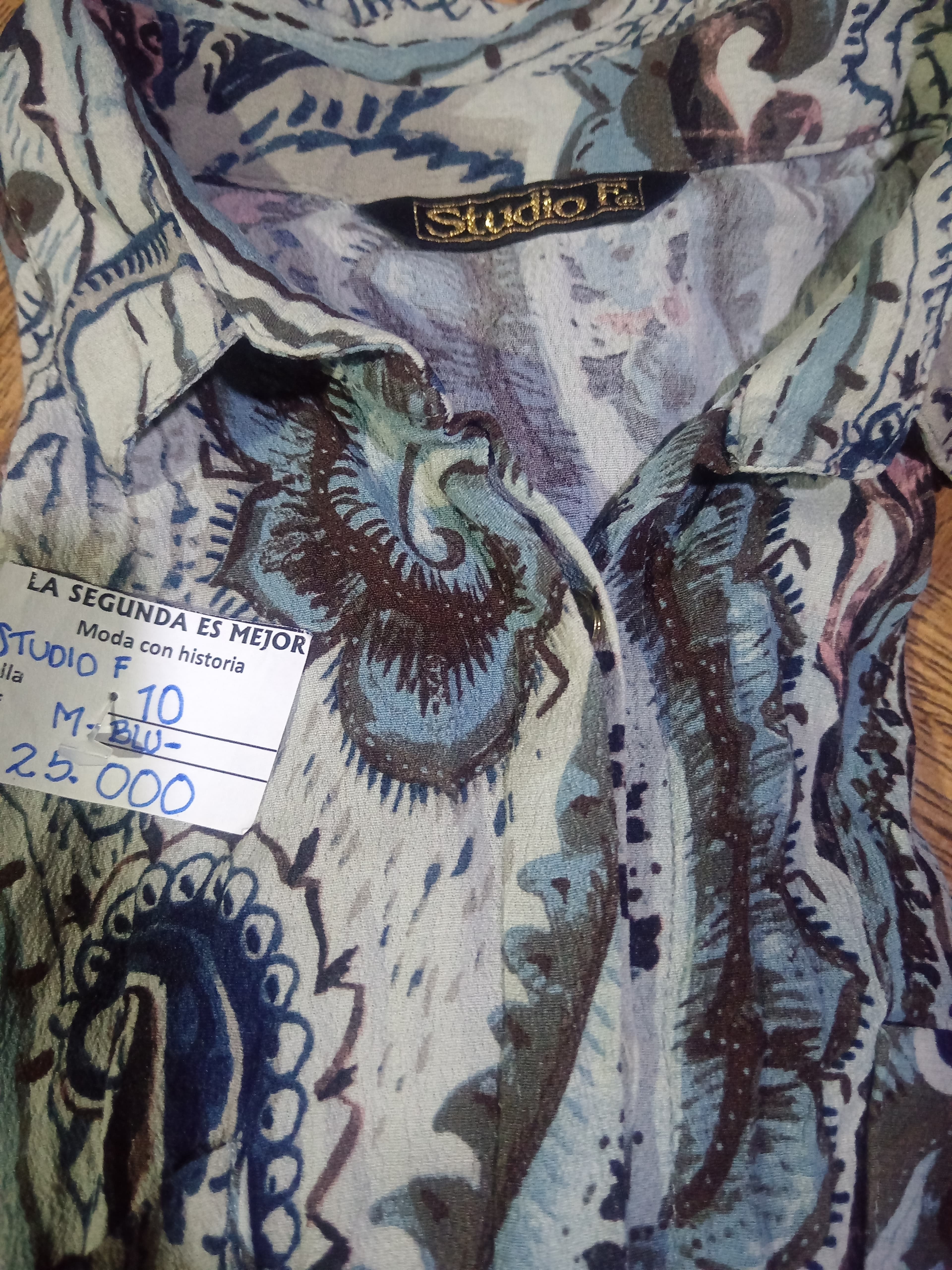 Blusa arabescos Studio F - foto 1