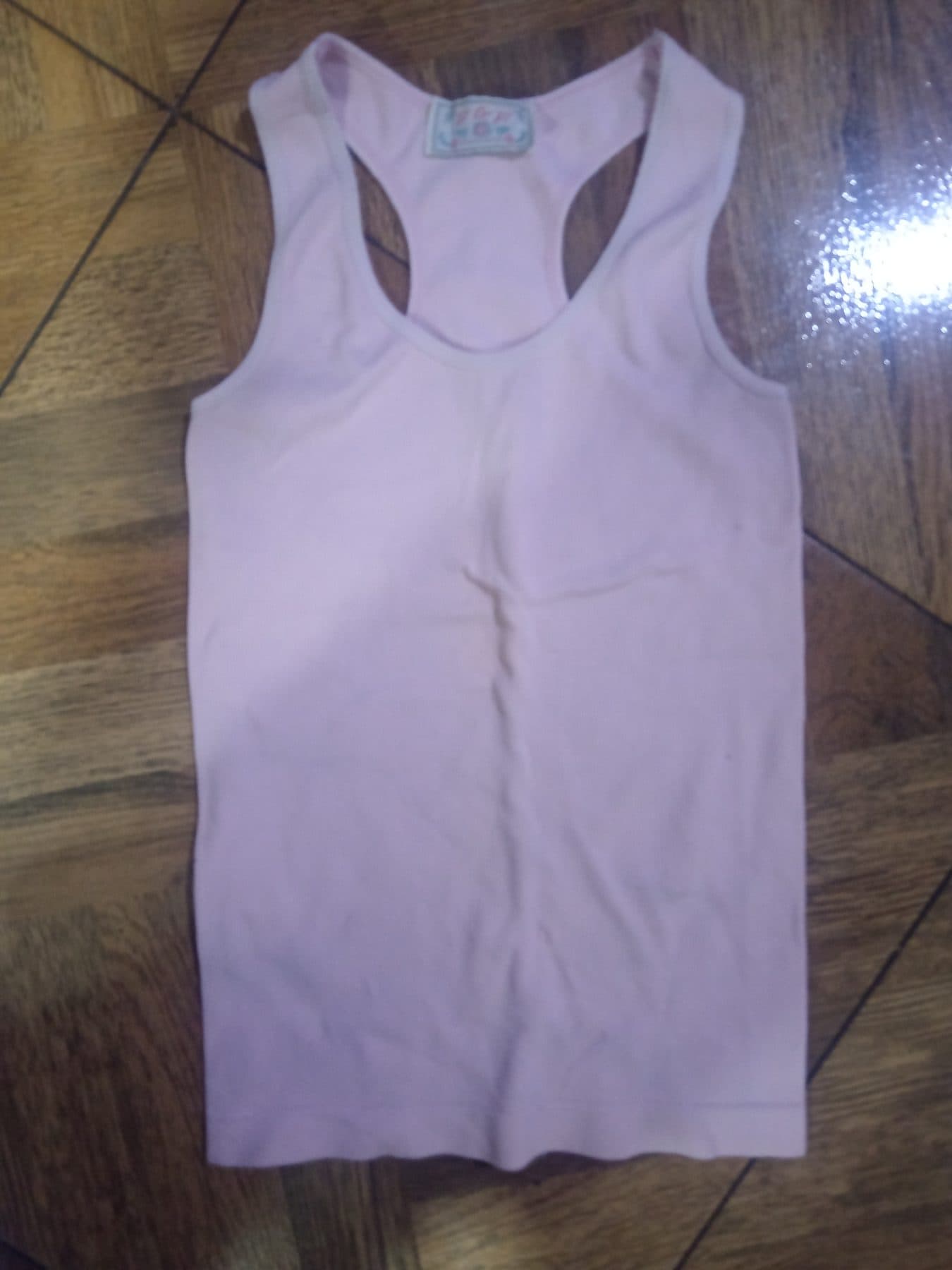 Camiseta esqueleto en color rosa pastel con espalda olímpica - foto 1